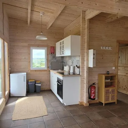 Gemuetliches Holzhaus 1 Auf Der Quinta Oak Tree Land Mit Weitblick & Pool Σαλέ